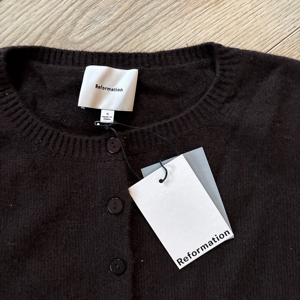 REFORMATION Clara Cashmere Crew Cardigan in Mole Size S - Picture 9 of 9